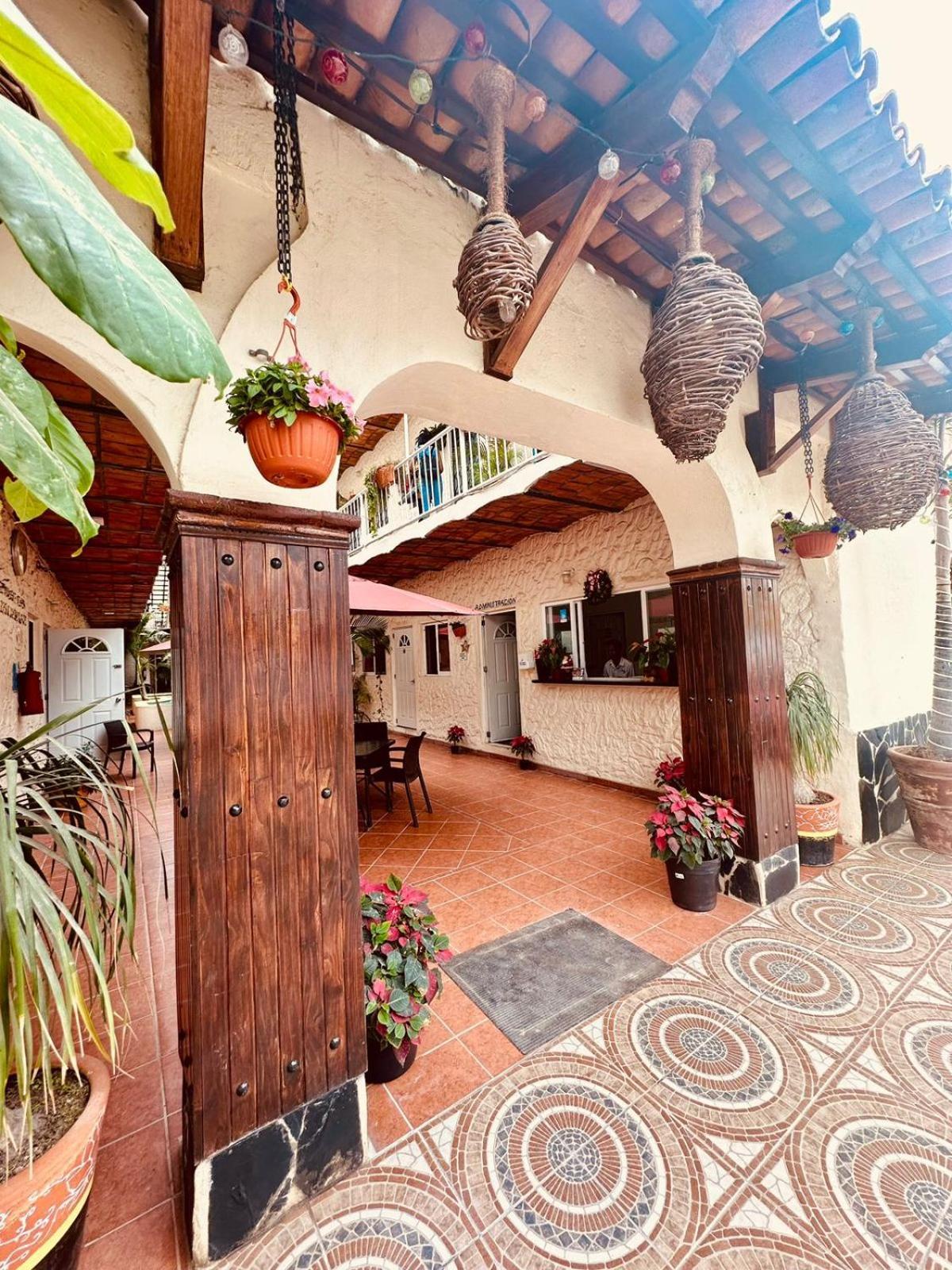 Bungalows Las Glorias Ринкон-де-Гуайябитос Экстерьер фото
